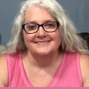 Meet your Posher, Lynne